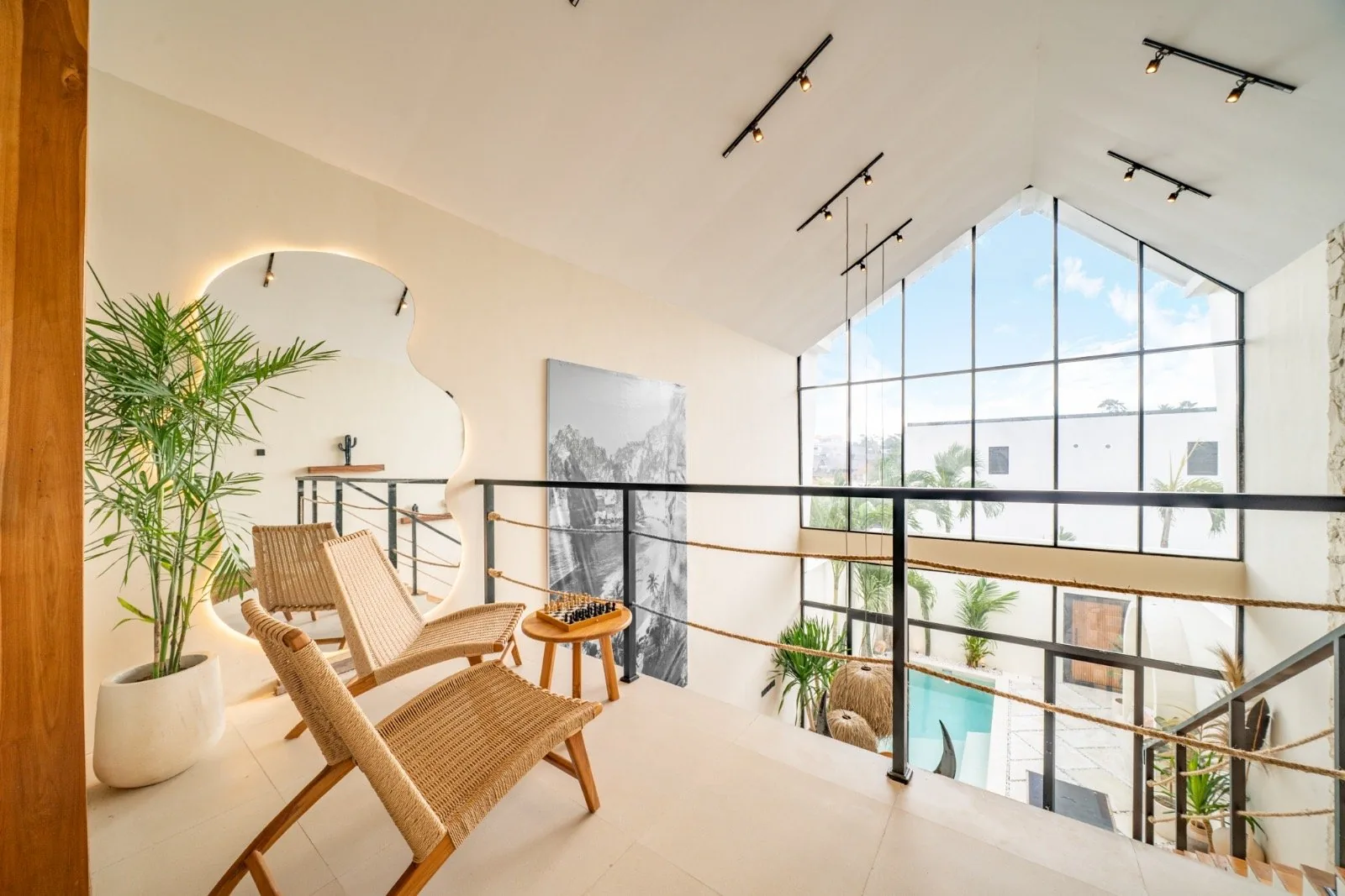 LOFT 1