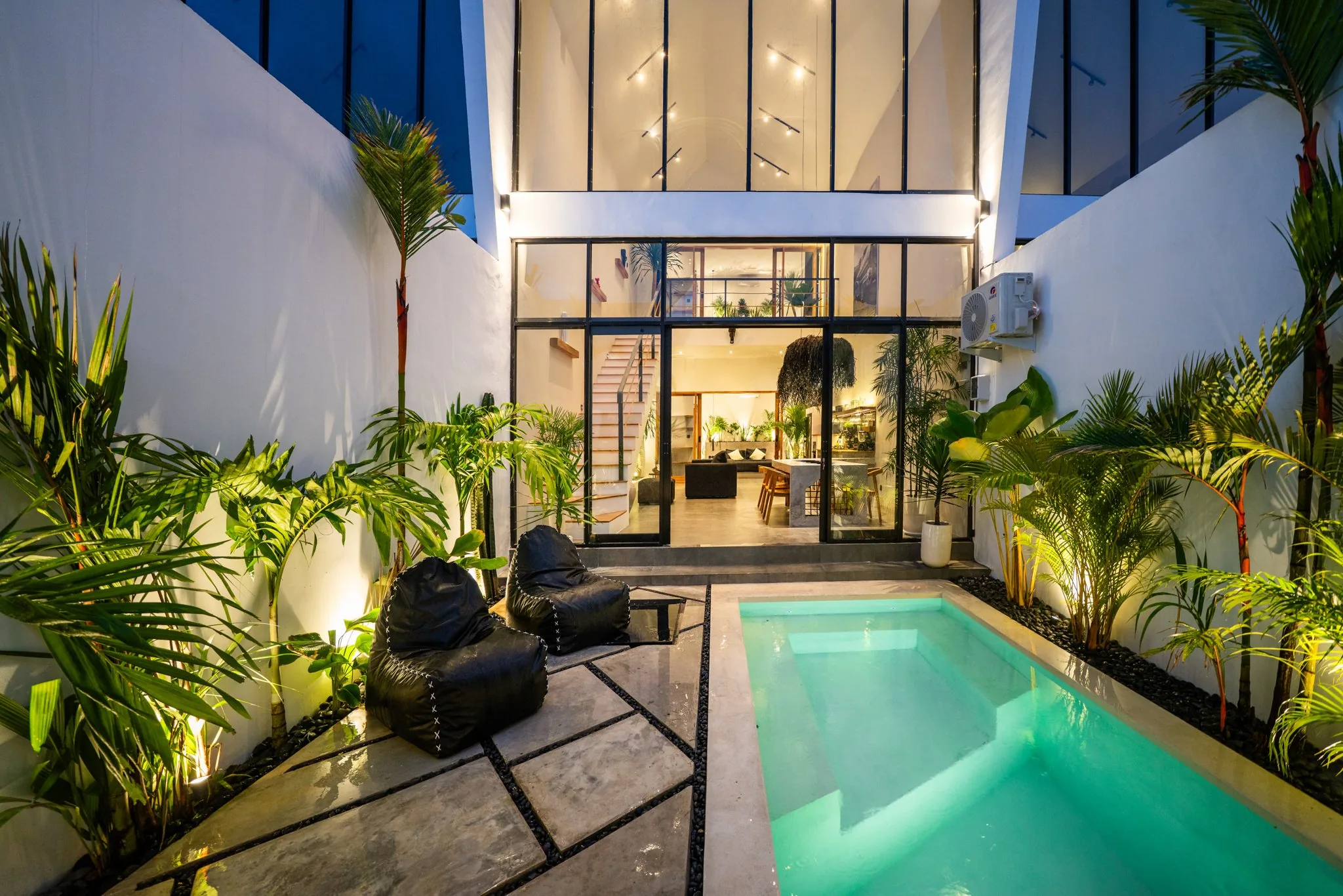 LOFT 3