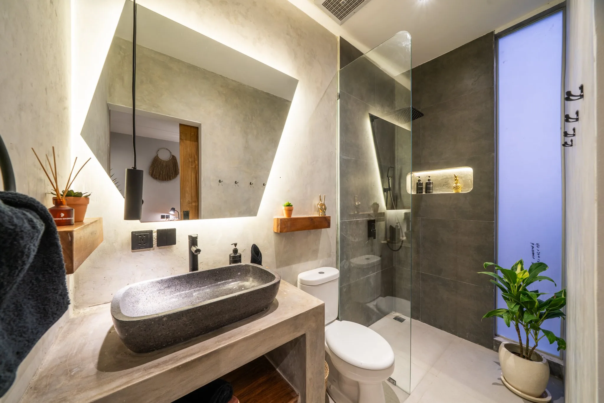 LOFT 4