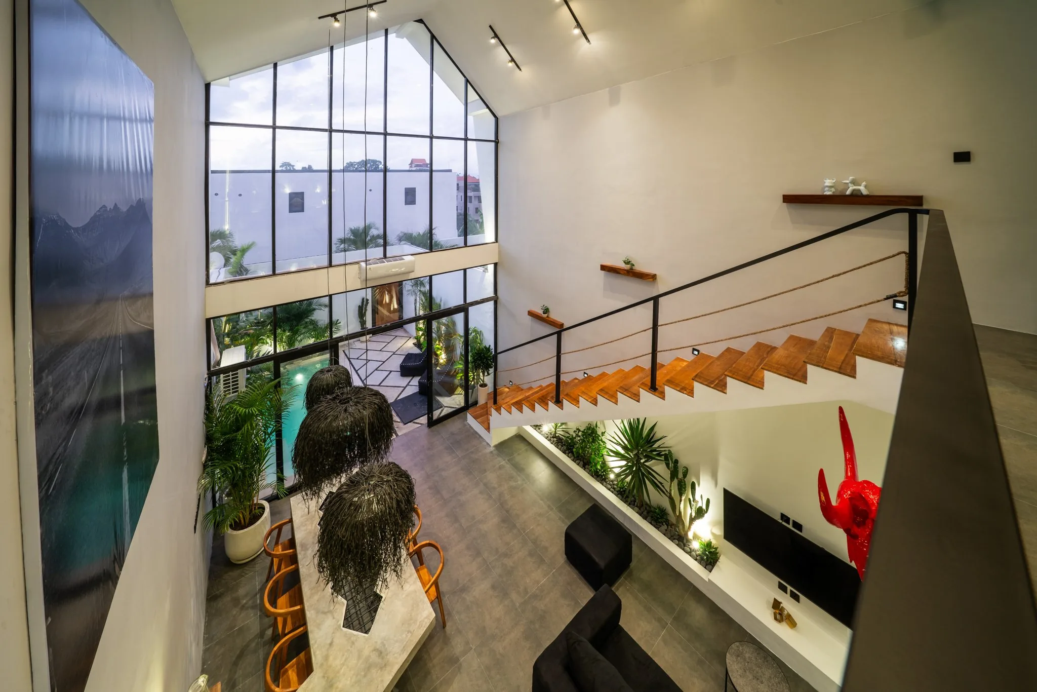 LOFT 4