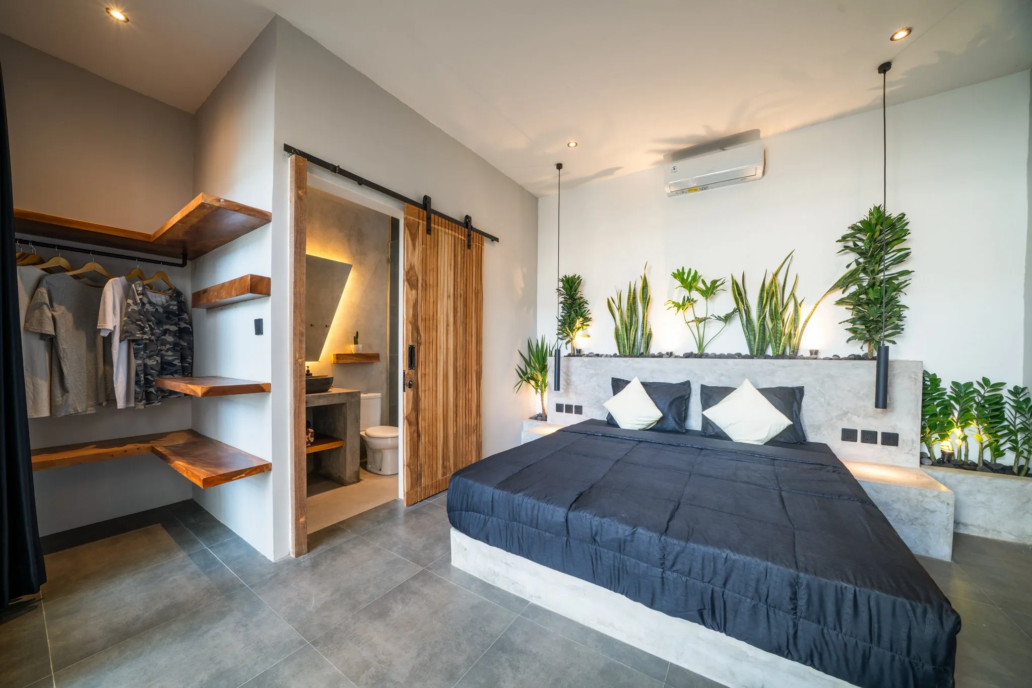 LOFT 4