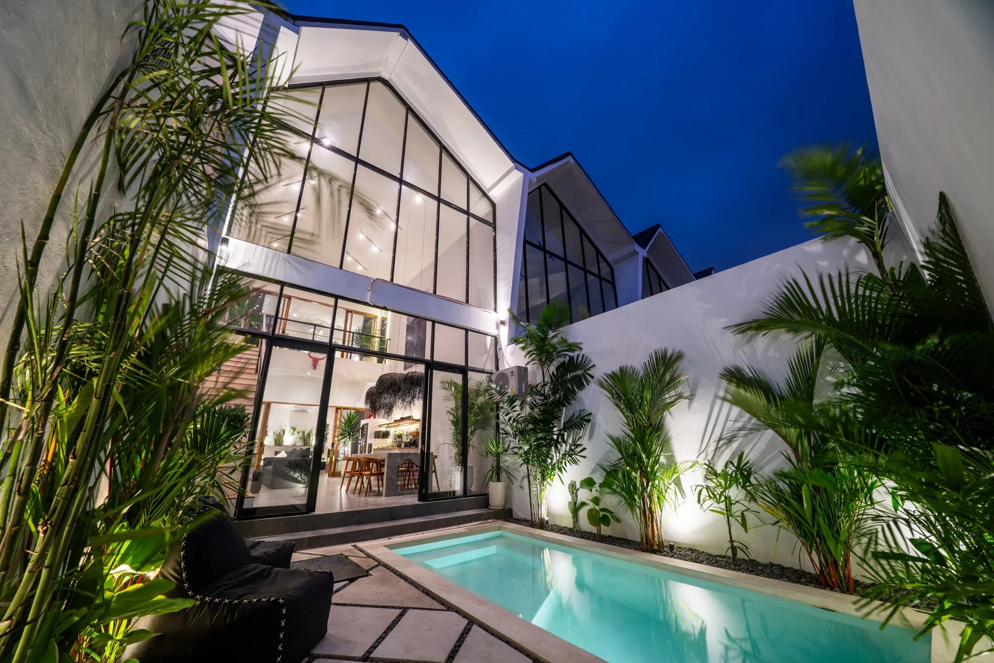 LOFT 4
